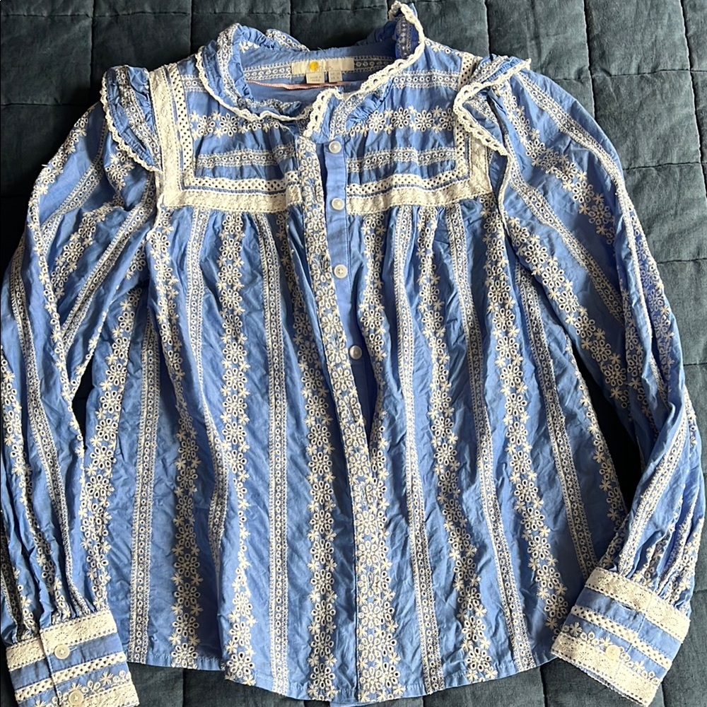 Blue and White Lace Trim Blouse
